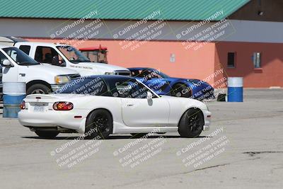 media/May-18-2022-Open Track Racing (Wed) [[f96b7d3cf4]]/Around the Pits/